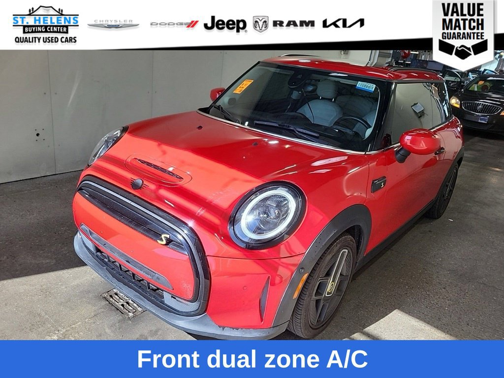 Used 2023 MINI Cooper SE FWD image 1