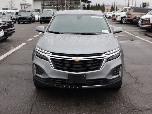 Certified 2024 Chevrolet Equinox LT image 3
