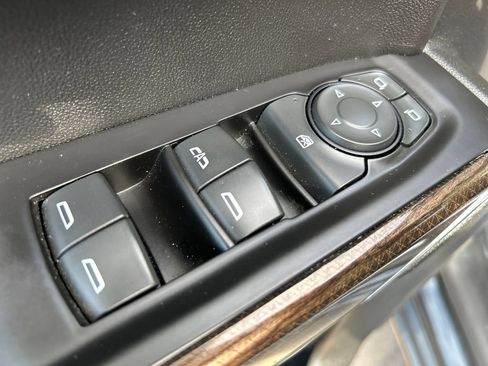 Used 2020 Chevrolet Silverado 1500 LT w/ All-Star Edition AWD/4WD image 19