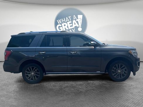 Used 2020 Ford Expedition Limited w/ Equipment Group 301A RWD image 2