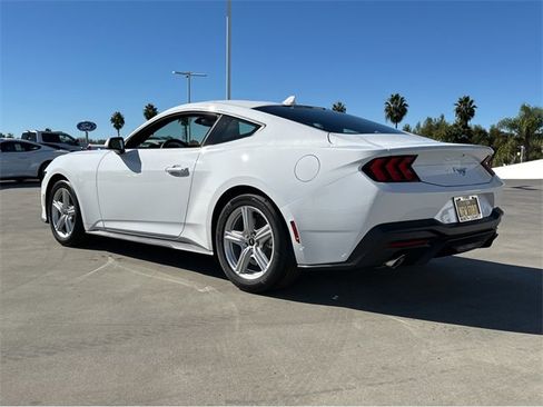 New 2026 Ford Mustang Coupe image 4