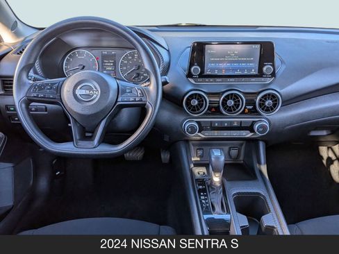 Used 2024 Nissan Sentra S image 14