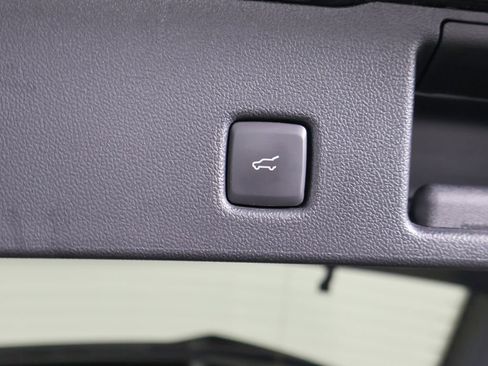 Used 2024 Ford Escape ST-Line w/ Tech Pack #1 AWD/4WD image 46