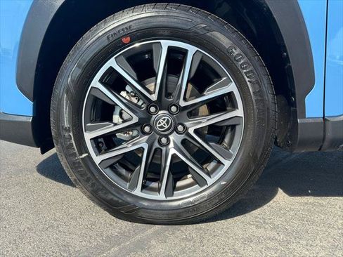 Certified 2026 Toyota Corolla Cross XLE AWD/4WD image 13