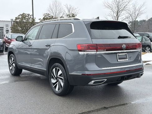 New 2026 Volkswagen Atlas SEL image 3