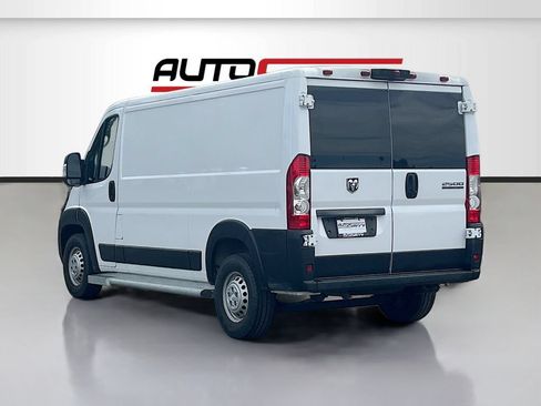 Used 2025 RAM ProMaster 2500 w/ U-Haul Equipment Group FWD image 5