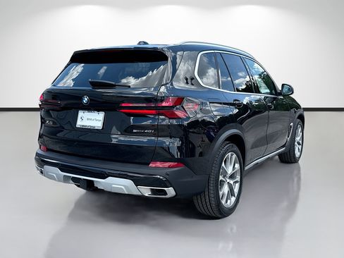 New 2026 BMW X5 sDrive40i RWD image 3