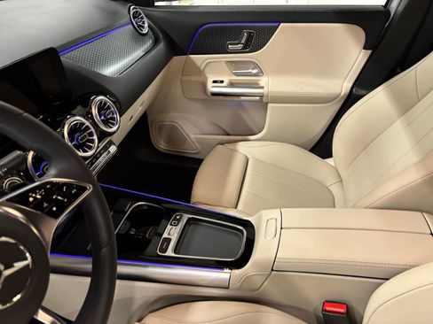 New 2026 Mercedes-Benz GLA 250 image 18