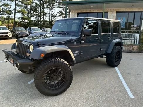 Used 2017 Jeep Wrangler Unlimited Sport w/ Quick Order Package 24S AWD/4WD image 1