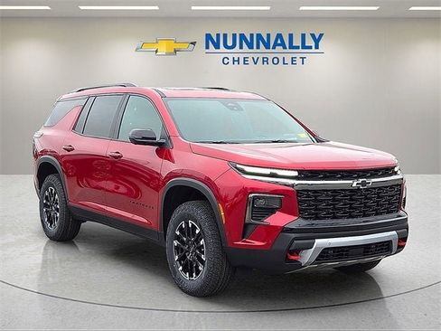 New 2026 Chevrolet Traverse Z71 w/ Enhanced Driving Package image 7