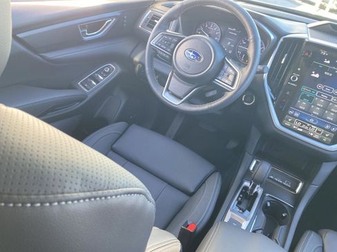New 2026 Subaru Ascent Limited AWD/4WD image 10