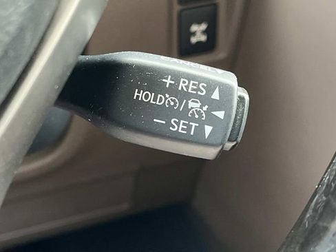 Used 2023 Lexus GX 460 Premium w/ Premium Plus Package image 48