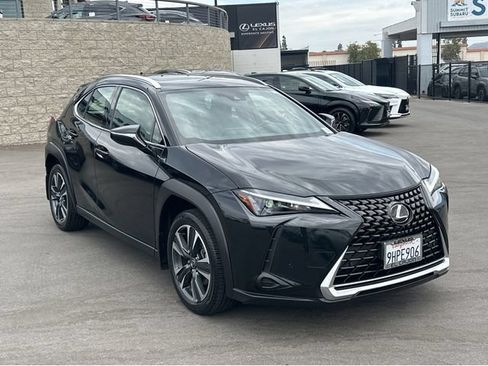 Used 2024 Lexus UX 250h FWD image 2
