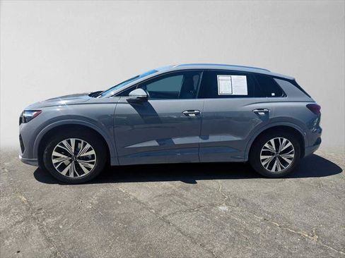 Used 2024 Audi Q4 e-tron Premium RWD image 6