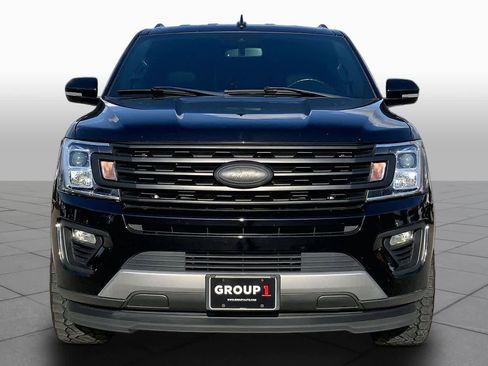 Used 2020 Ford Expedition XLT w/ Equipment Group 202A image 3