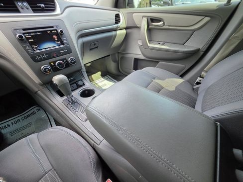 Used 2016 Chevrolet Traverse LS AWD/4WD image 19