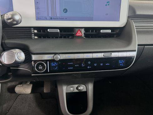 Used 2024 Hyundai Ioniq 5 SEL RWD image 24
