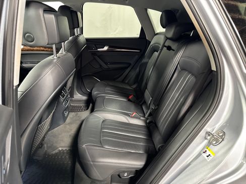 Used 2018 Audi Q5 2.0T Premium AWD/4WD image 5