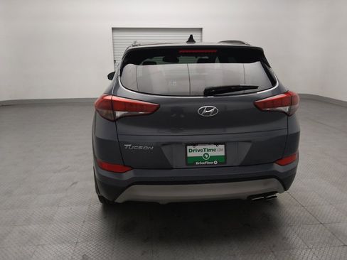 Used 2018 Hyundai Tucson Value w/ Cargo Package FWD image 6