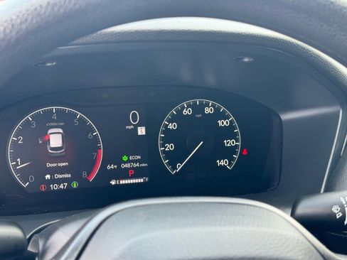 Used 2023 Honda HR-V LX image 26