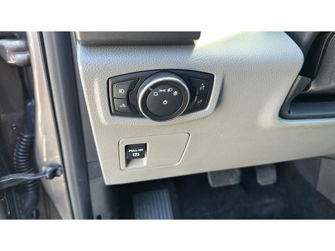Used 2018 Ford F150 XLT w/ Trailer Tow Package AWD/4WD image 20
