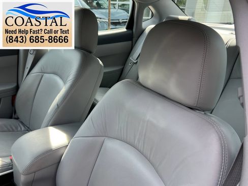 Used 2005 Buick LaCrosse CXL w/ Gold Convenience Package FWD image 12