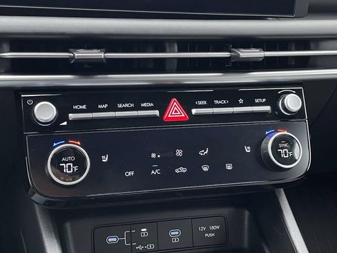 Certified 2026 Hyundai Santa Cruz SEL AWD/4WD image 18