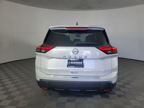 New 2026 Nissan Rogue SV FWD image 5