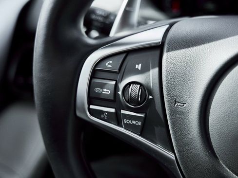 Used 2017 Acura NSX image 47