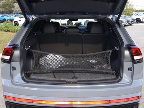 New 2026 Volkswagen Atlas Cross Sport SEL R-Line image 16