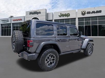 New 2026 Jeep Wrangler Unlimited Rubicon w/ Safety Group