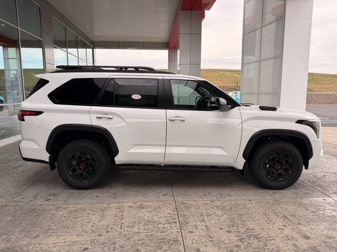 New 2026 Toyota Sequoia TRD Pro AWD/4WD image 28