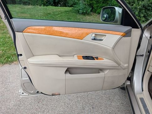 Used 2006 Toyota Avalon FWD image 26