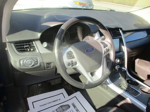 Used 2013 Ford Edge SEL FWD image 10