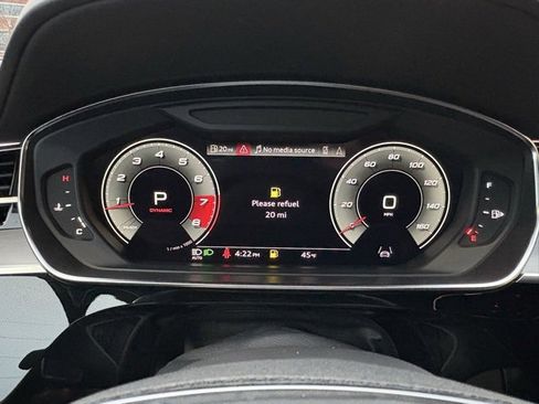 Certified 2023 Audi S8 w/ S8 Comfort Plus Package image 32