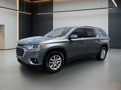 Used 2019 Chevrolet Traverse LT FWD image 1