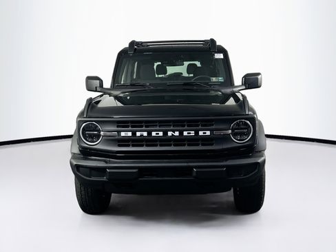 Used 2025 Ford Bronco 2-Door AWD/4WD image 2