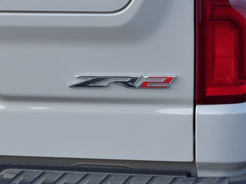 New 2026 Chevrolet Silverado 1500 ZR2 AWD/4WD image 9
