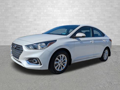 Used 2021 Hyundai Accent SEL image 5
