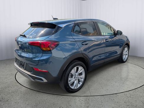 Certified 2024 Buick Encore GX Preferred FWD image 3