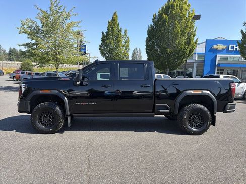 Certified 2025 GMC Sierra 2500 AT4X w/ AT4X AEV Edition AWD/4WD image 6