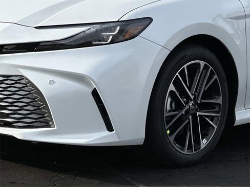 New 2026 Toyota Camry XLE image 7