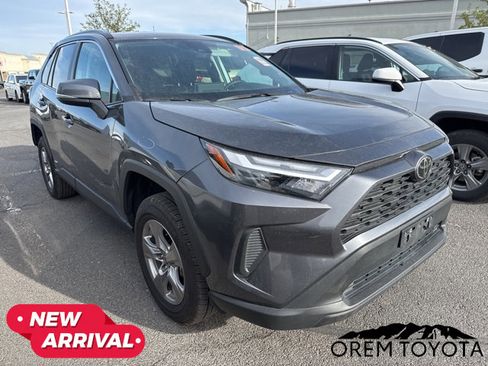 Used 2025 Toyota RAV4 LE image 16