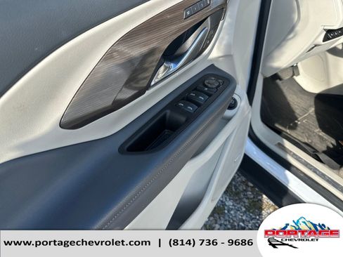 Used 2022 GMC Terrain Denali w/ LPO, Floor Liner Package image 13