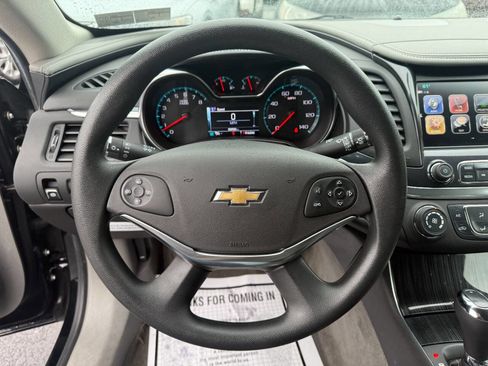 Used 2019 Chevrolet Impala LS image 14