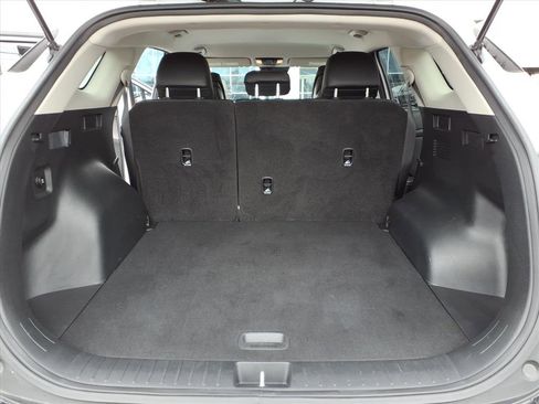 Used 2023 Kia Sportage EX image 7