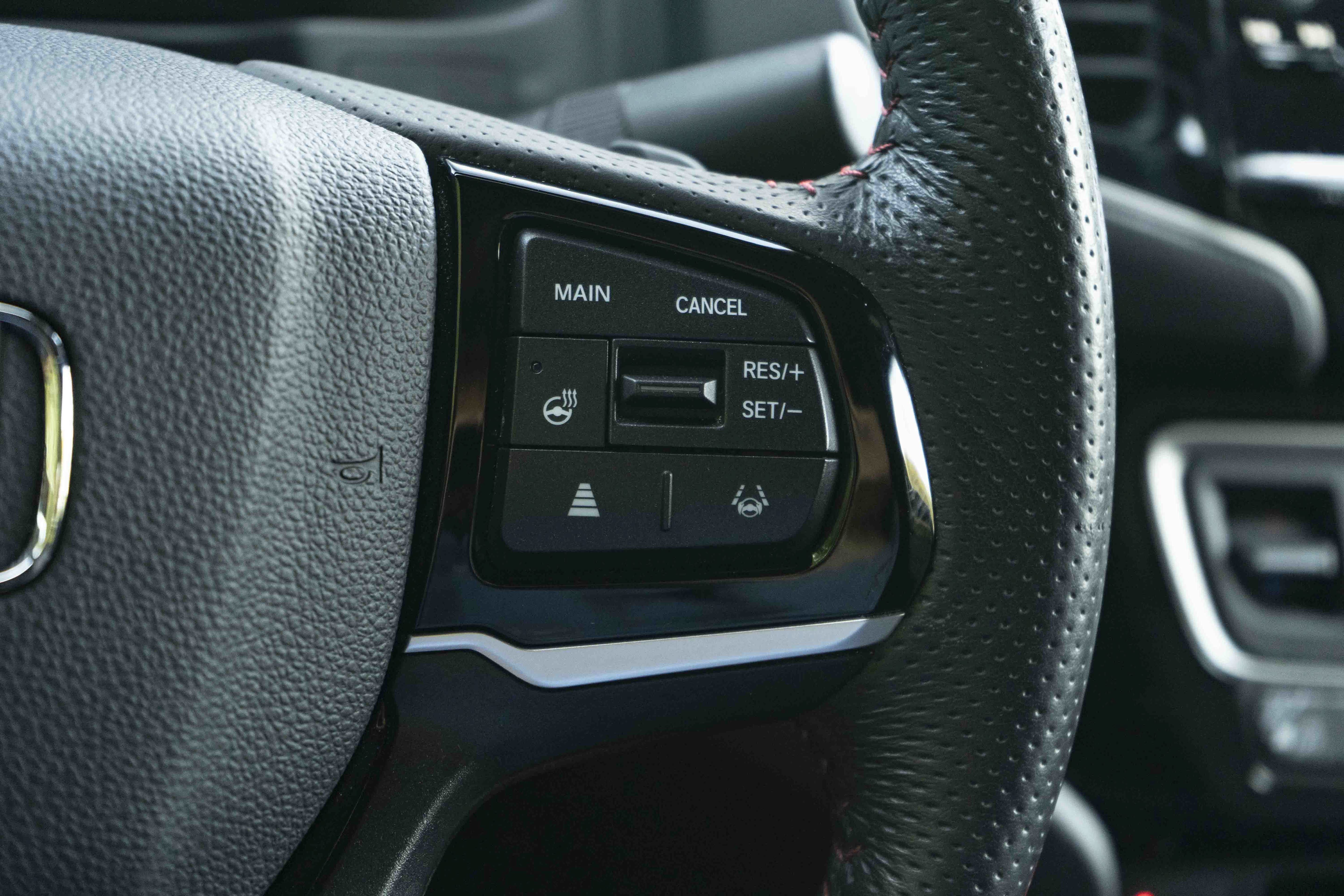 Used 2025 Honda Ridgeline Black Edition image 22