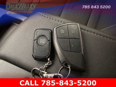 Used 2024 GMC Sierra 2500 Pro image 23