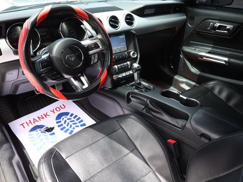 Used 2017 Ford Mustang Premium RWD image 12