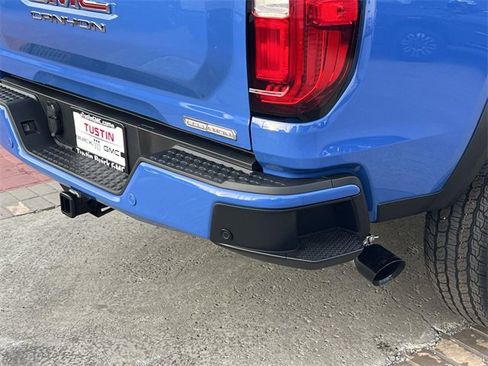 New 2026 GMC Canyon Elevation image 29